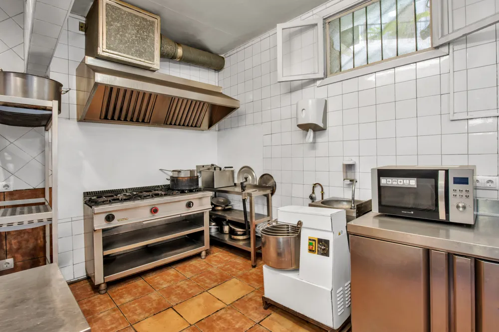 Volledig ingericht restaurant/pizzeria in het centrum van Palma te koop-15